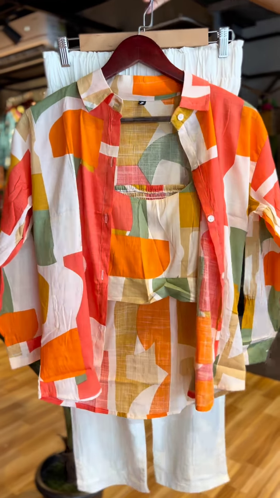 Abstract Print Co-ord Set – Vibrant & Chic Ensemble