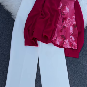 Elegant Floral Blouse & Wide-Leg Pants Set – Chic & Sophisticated