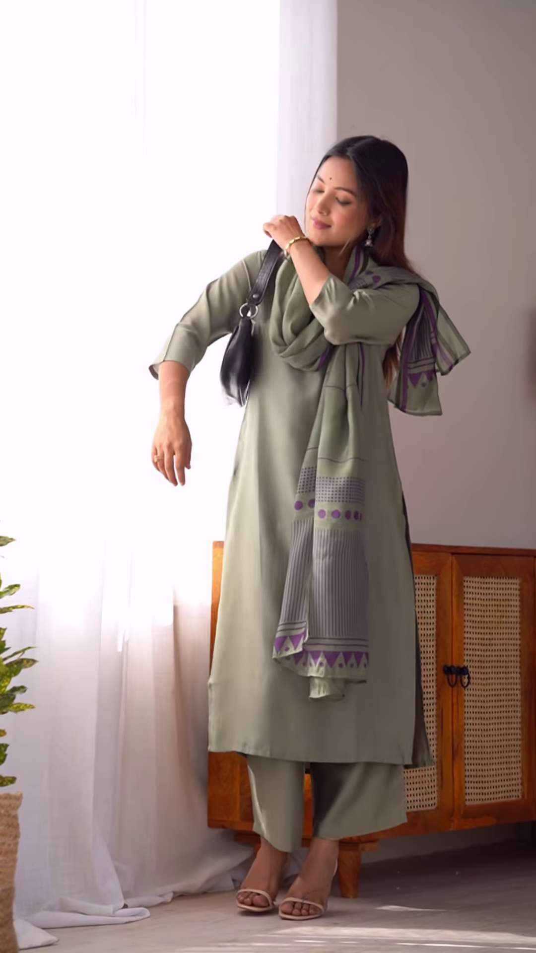 Floral Hand-Painted Kurta Set – 4 Elegant Shades - Image 5