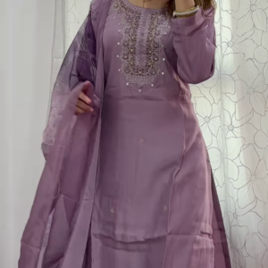 Lavender Luxe Embroidered Suit – Elegance in Every Thread