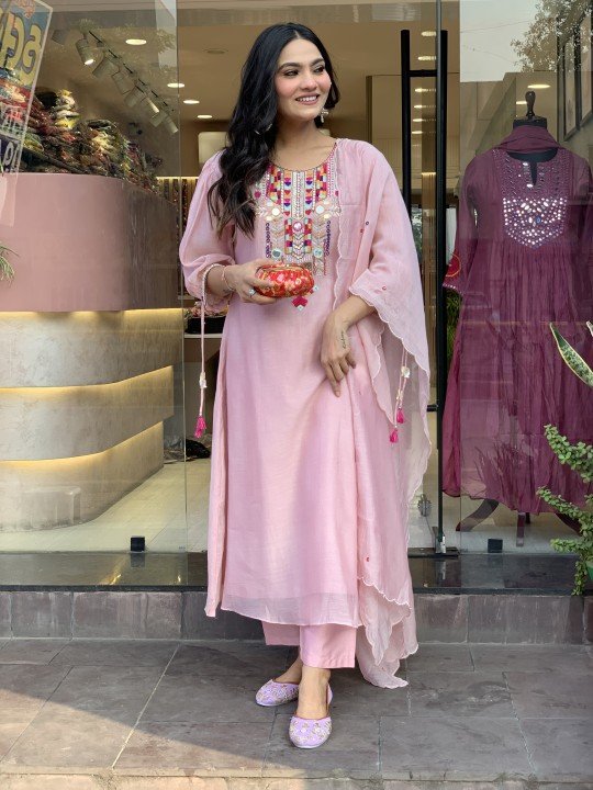 Blush Pink Mirror-Embroidered Suit – A Chic Ethnic Delight