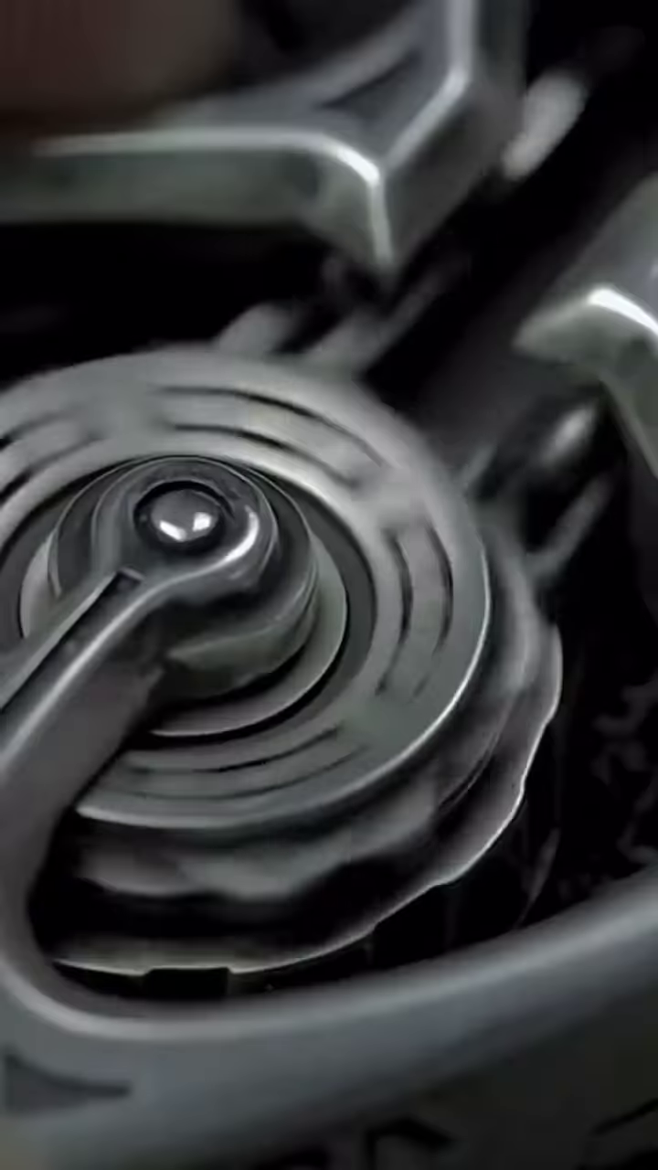 🔗 Title: The Mechanical Marvel — Steampunk Elegance in a Pendant ⚙️🖤 - Image 4