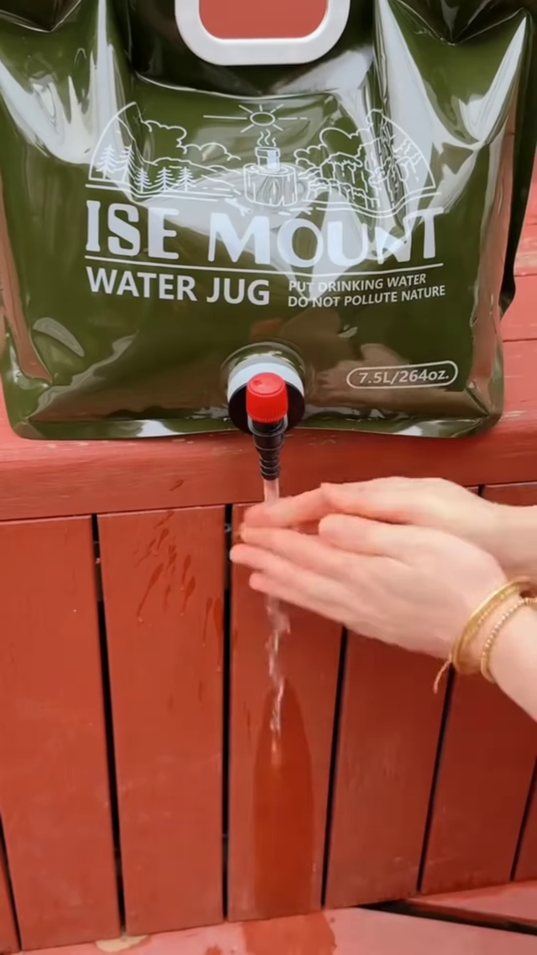 ๐งPortable Hydration: Foldable Outdoor Water Jug (7.5L)๐ง - Image 2