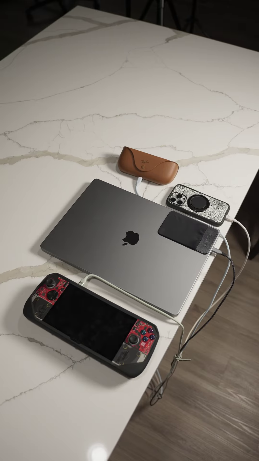 High-Speed Multi-Device Charging Station – Smart, Efficient, and Built for Power Users - Image 3