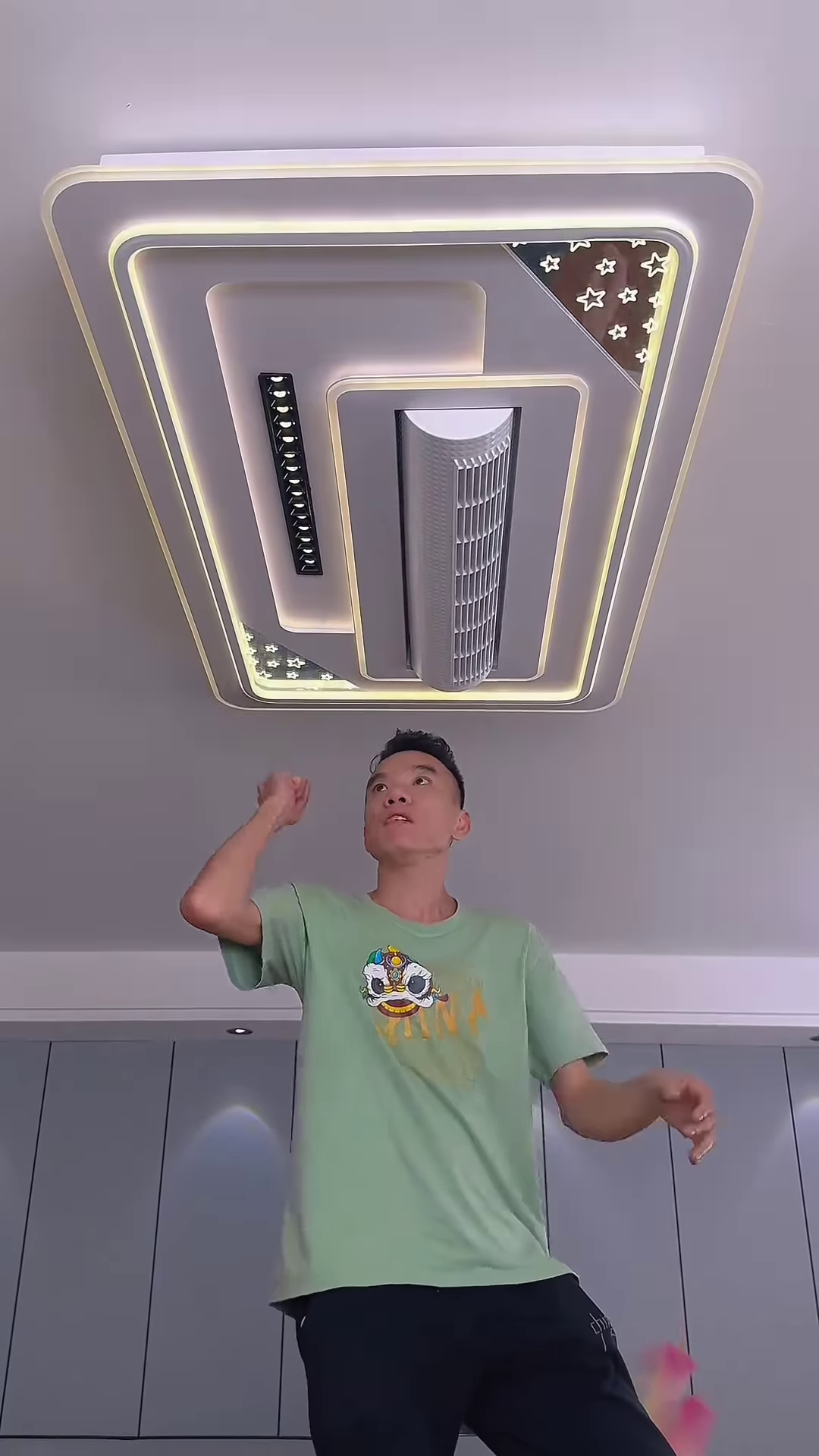 Modern Ceiling Air Conditioner with Integrated LED Ambient Lighting – Ultra-Silent, Smart Remote Control, Elegant Design for Home & Office - Image 2